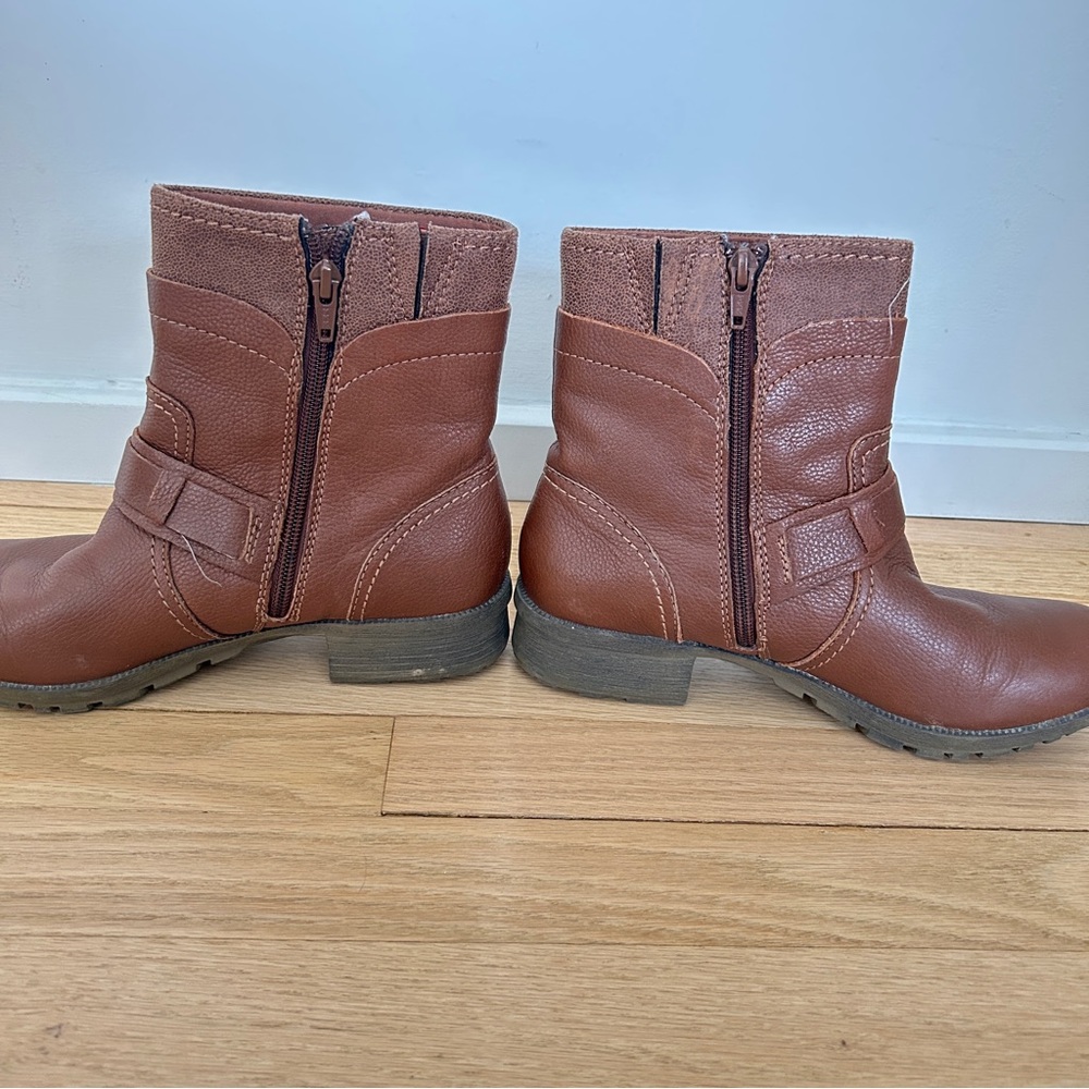 Clarks Riddle Avant Ankle Boots Women's 7.5M Brown Leather - Picture 3 of 10